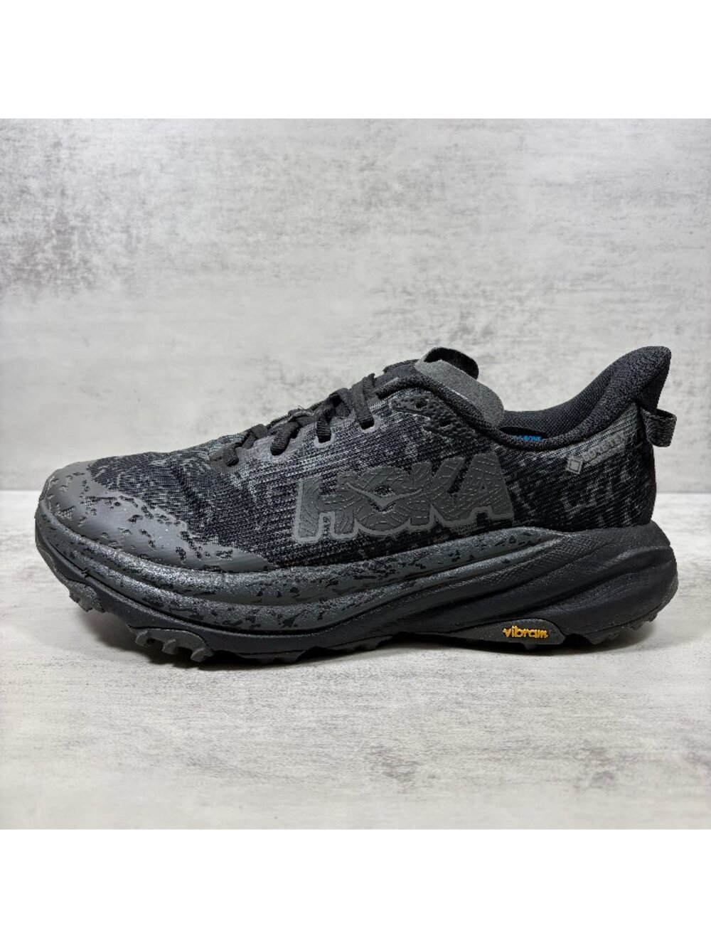 Hoka One One Speedgoat 6 GTX Waterproof Trail Running Shoes - Men's Size 8.5 2E